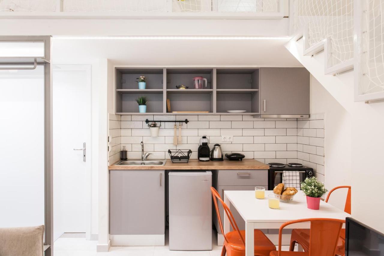 Relax In This Funky Loft Next To Metro! Athen Exterior foto