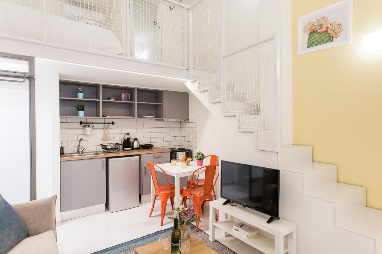 Ferienwohnung Relax In This Funky Loft Next To Metro! Athen Exterior foto