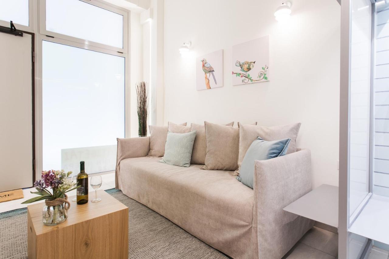 Relax In This Funky Loft Next To Metro! Athen Exterior foto